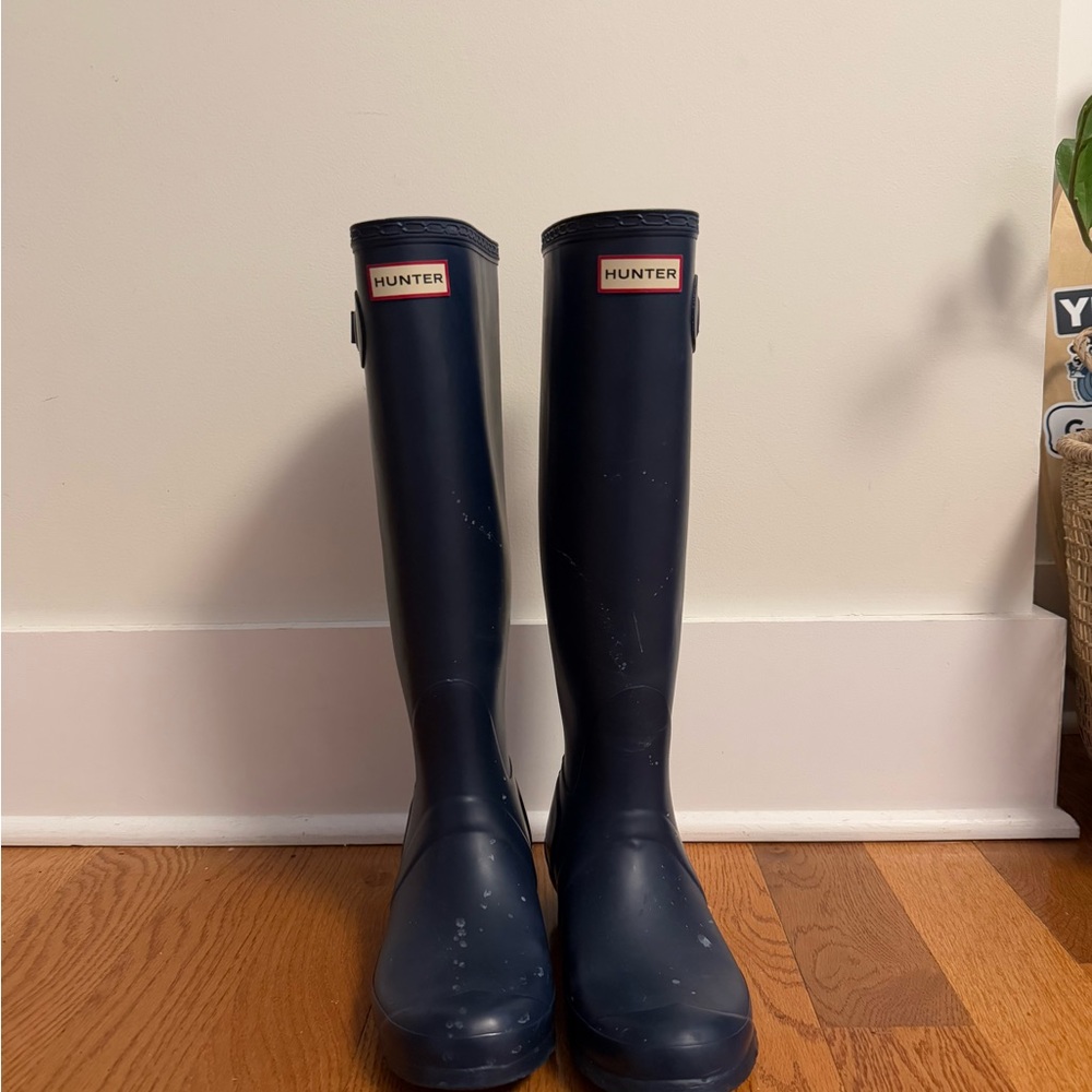 Hunter Navy Blue Rain Boots